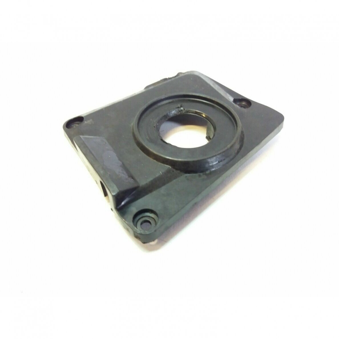 Oil Pump Cover Chinese chainsaw 4500 5200 5800 2 Oil Pump Cover Chinese chainsaw 4500 5200 5800 2