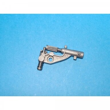 Oil Pump suitable for Husqvarna 340 345 346 350 351 353 357 359 455 460 461 465 Jonsered 2141 2145 2150 CS2141 CS2145 CS2150 CS2156 CS2159 CS2255 chainsaw 544180103