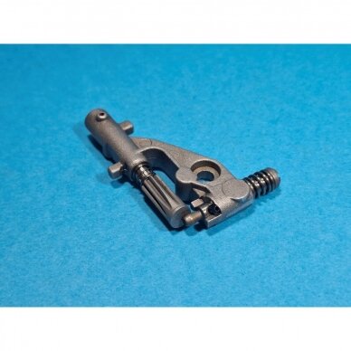 Oil Pump suitable for Husqvarna 340 345 346 350 351 353 357 359 455 460 461 465 Jonsered 2141 2145 2150 CS2141 CS2145 CS2150 CS2156 CS2159 CS2255 chainsaw 544180103 4