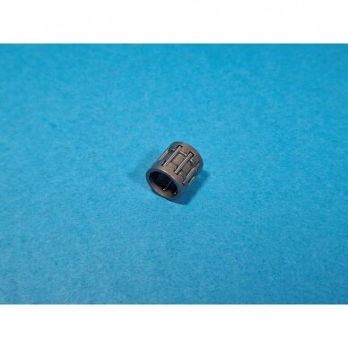 Piston Needle Bearing suitable for Husqvarna 44 444 40 45 49 50 51 55 340 345 346 350 351 353 445 450 Jonsered 2041 2045 2050 2141 2145 2149 2150 CS2141 CS2145 CS2147 CS2150 CS2152 CS2153 CS2245 CS2250 chainsaw 501451601 1