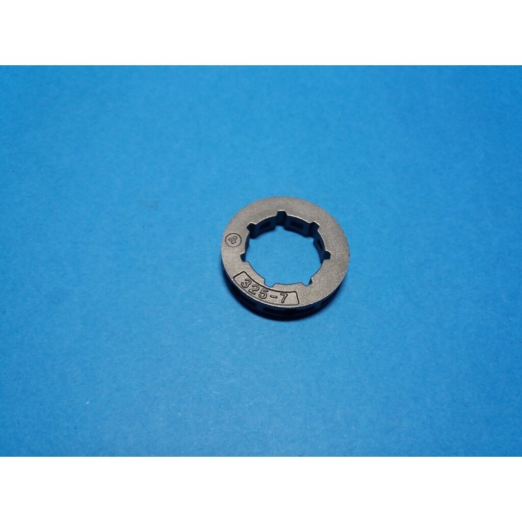Sprocket Rim .325 7T suitable for Husqvarna 40 45 49 51 55 42 242 246 254 257 261 262 340 345 346 350 351 353 357 359 Jonsered 2041 2045 2050 2149 2159 CS2147 CS2152 CS2153 CS2156 CS2159 chainsaw Sprocket Rim .325 7T suitable for Husqvarna 40 45 49 51 55 42 242 246 254 257 261 262 340 345 346 350 351 353 357 359 Jonsered 2041 2045 2050 2149 2159 CS2147 CS2152 CS2153 CS2156 CS2159 chainsaw
