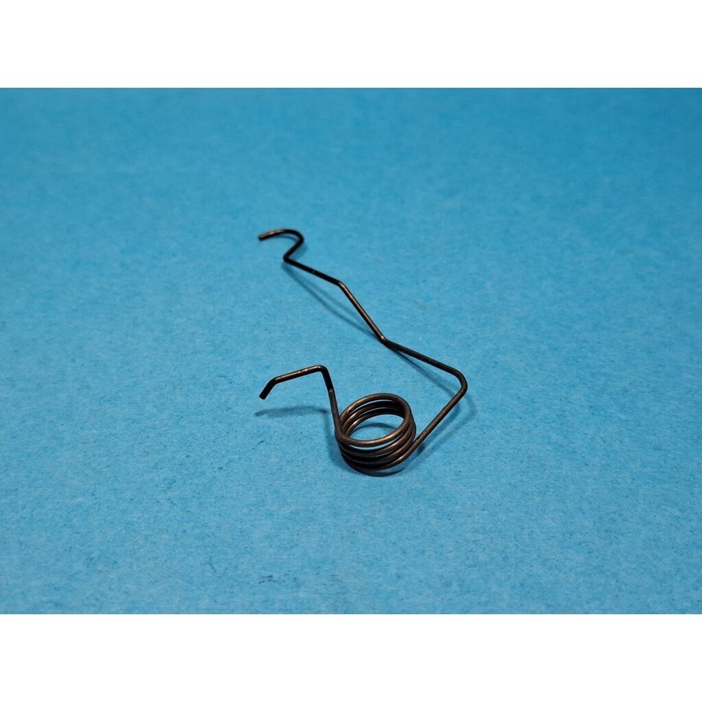 Trigger Spring suitable for Husqvarna 340 345 346 350 351 353 357 359 455 460 461 465 Jonsered 2141 2145 2149 2150 2159 CS2141 CS2145 CS2147 CS2150 CS2152 CS2153 CS2156 CS2159 CS2255 chainsaw 503998601 2